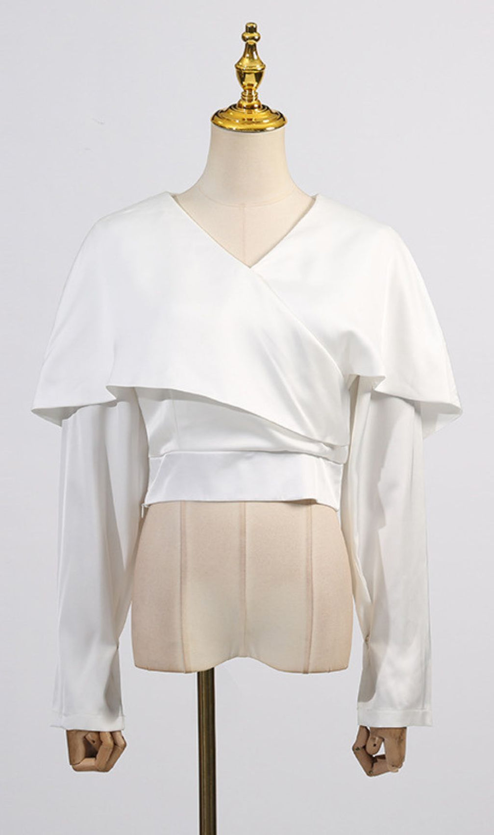 Gladi White Long Sleeve Crop Top