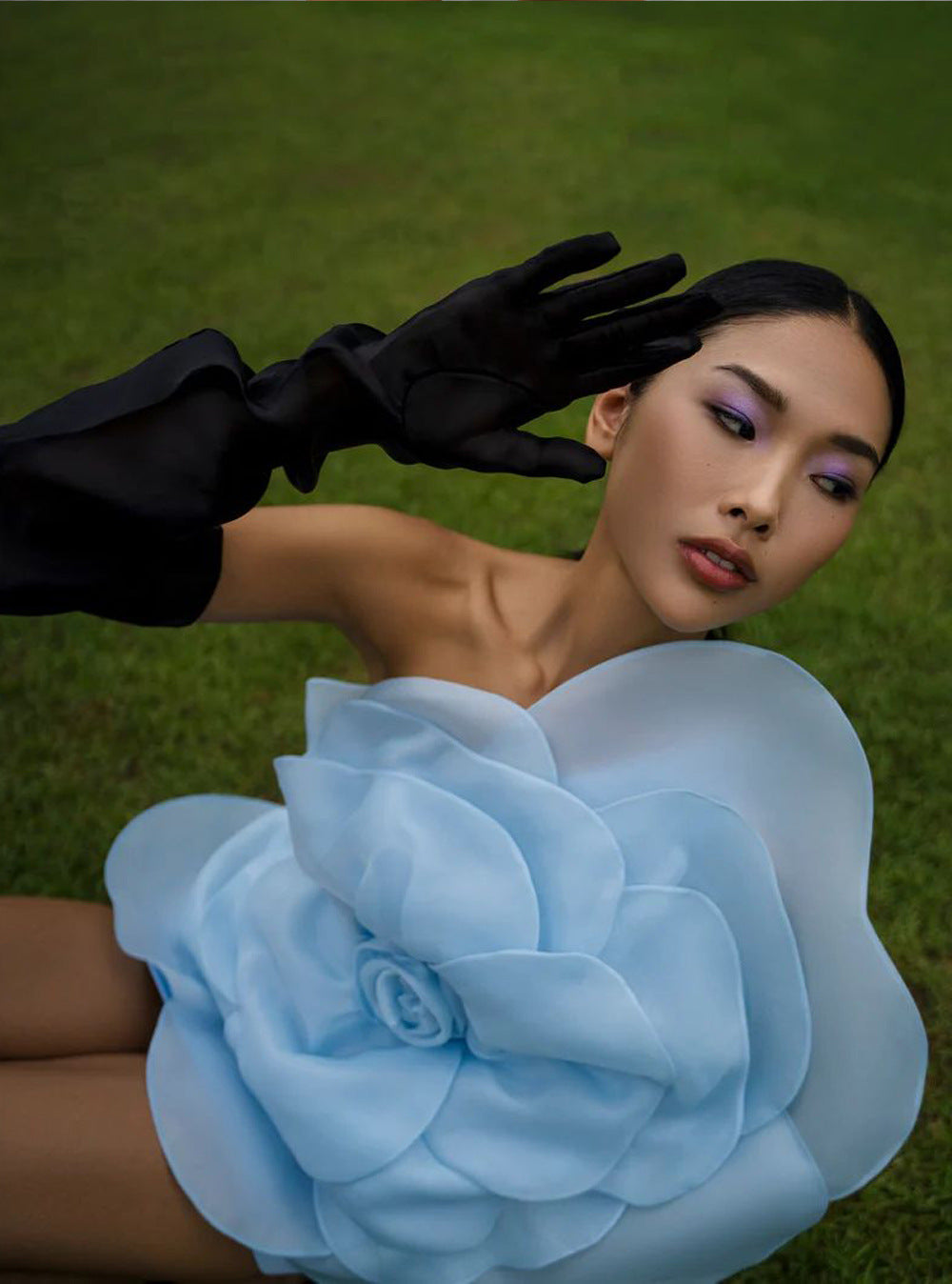 One Shoulder Flower Mini Dress In Blue