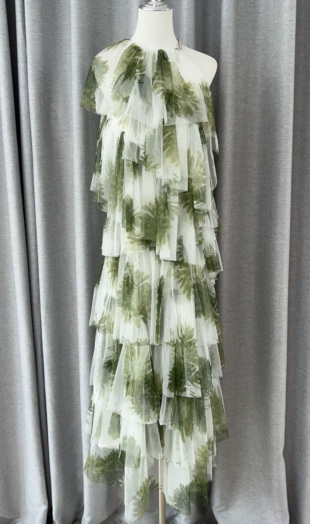 Kateri Ethereal Green Leaf Print Layered Maxi Dress - Flowy & Chic