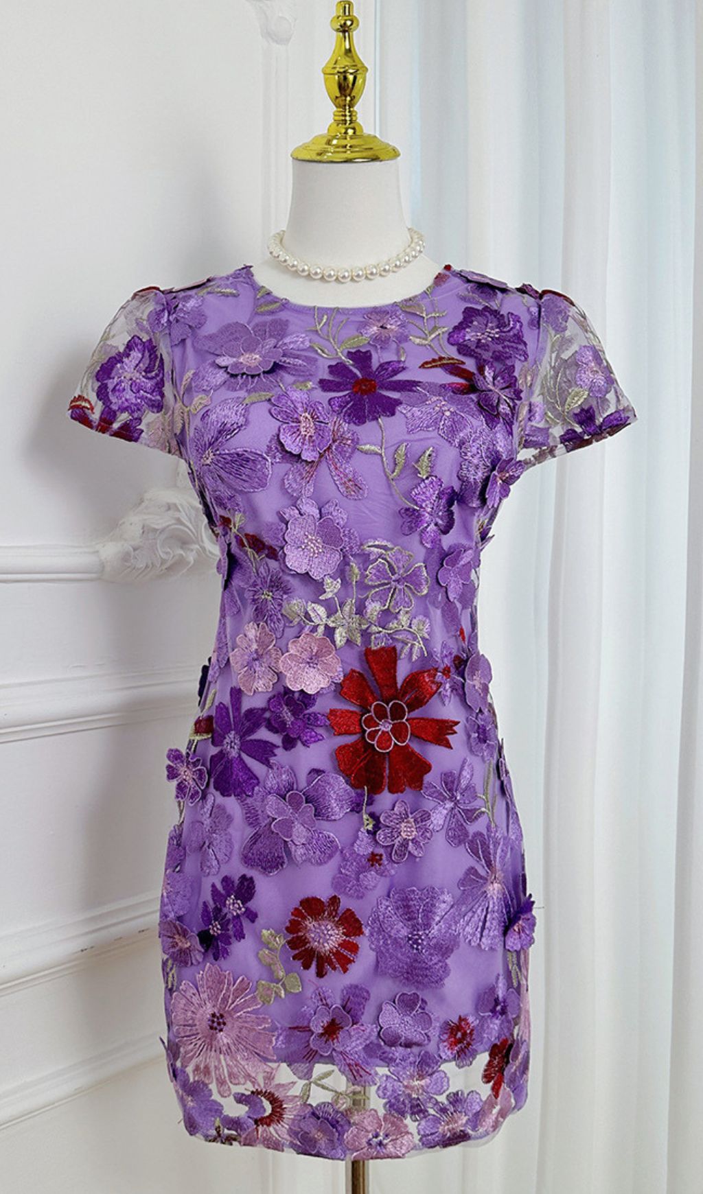 Fumiye Flower Embroidery Mini Dress