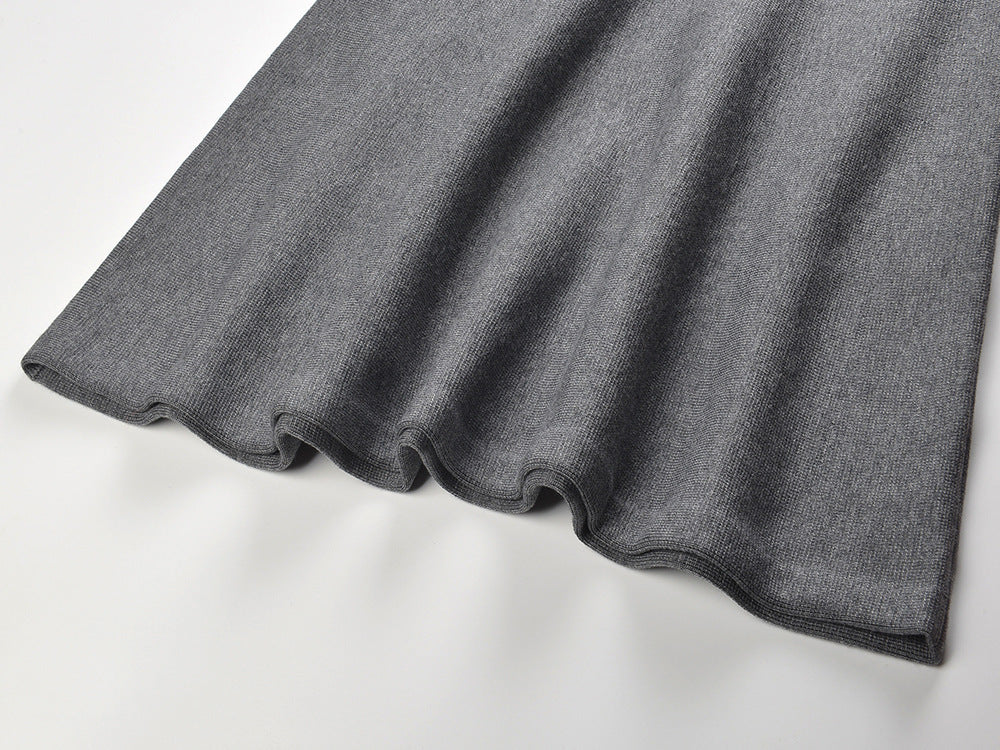 Hélio Chic Grey Knit Sweater Mini Dress with Peter Pan Collar