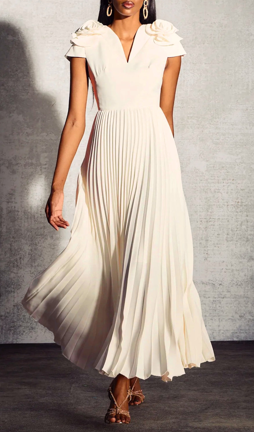 Cadhla Flower V-Neck Maxi Dress