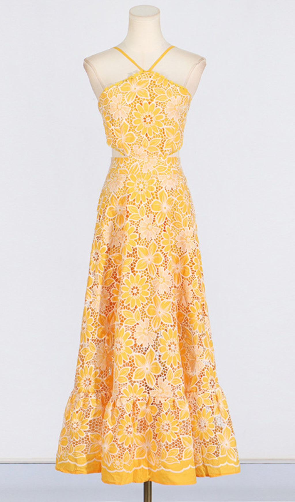 Aulaula Flower Embroidery Maxi Dress