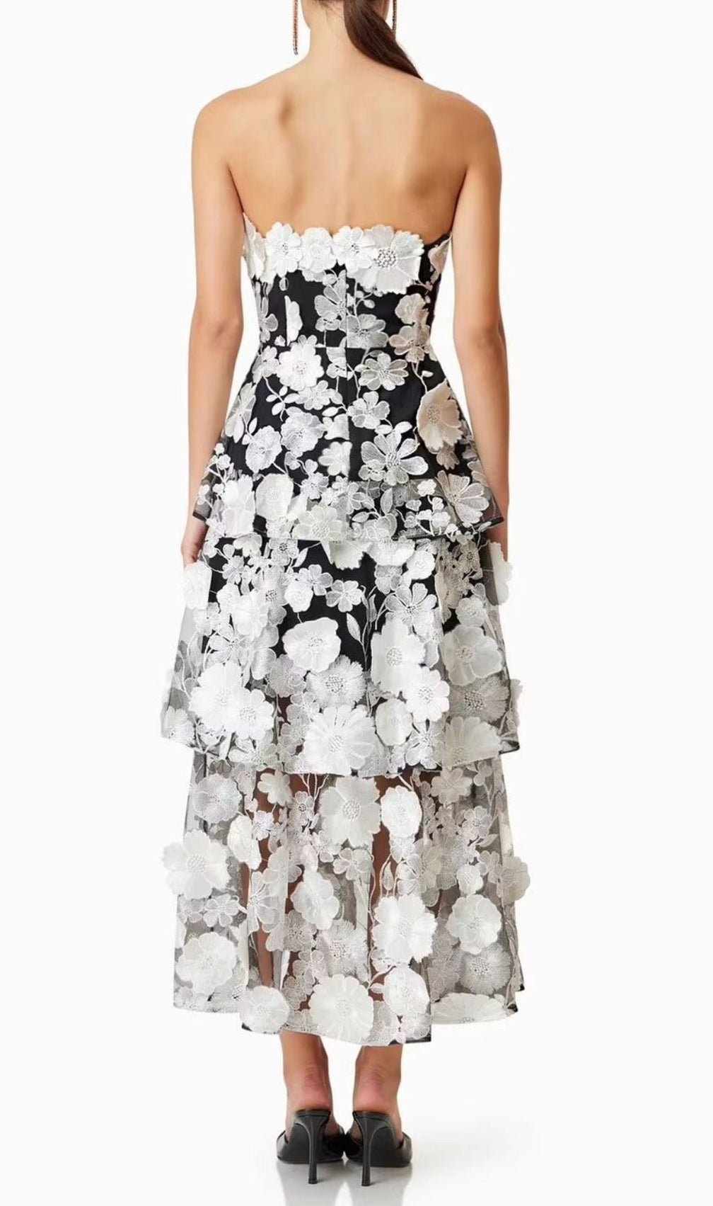 Chayan Strapless Flower Embroidery Midi Dress