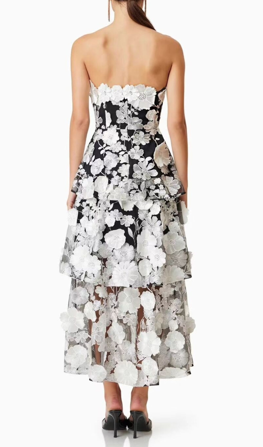 Chayan Strapless Flower Embroidery Midi Dress