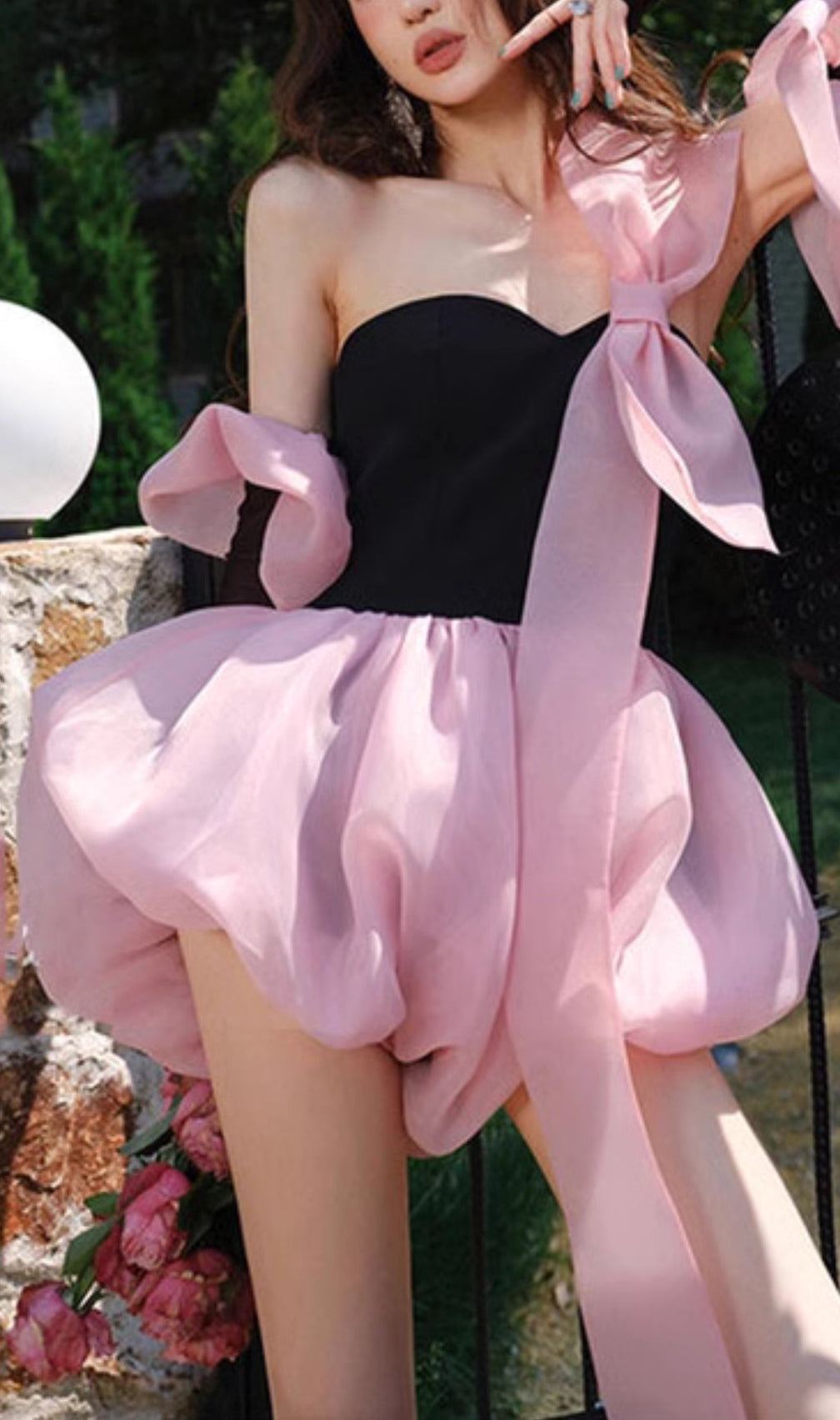 Arwel Bud Hem Bow Dress