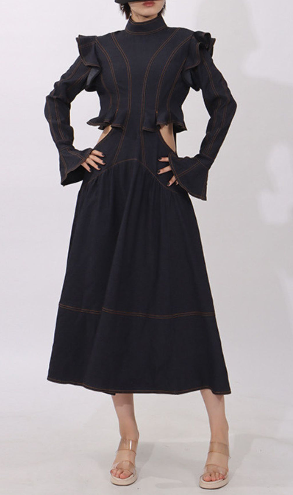 Hui Long Sleeve Cutout Midi Dress