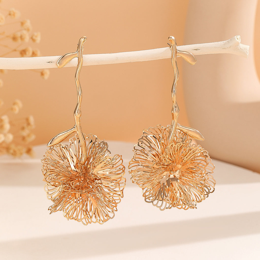 Cynthia Gold Wire Flower Dangle Earrings - Unique Statement Floral Jewelry for Women