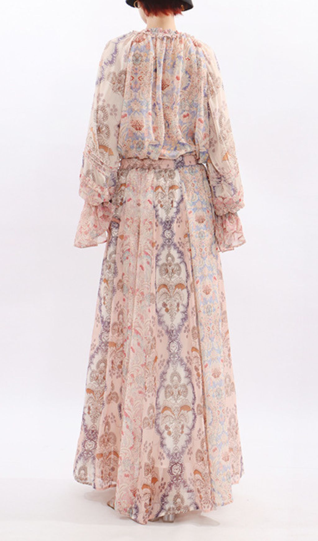 Jawahir Boho Chic Printed Long Sleeve Maxi Two-Piece Set - Effortless Elegance