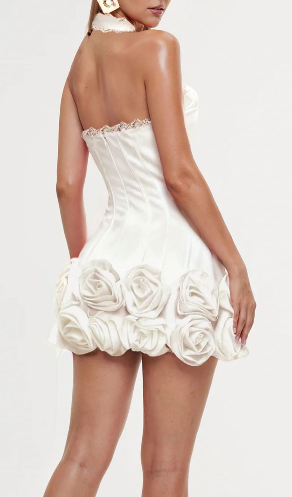 Emanar White Floral Halterneck Bandage Mini Dress - Curve-Sculpting Glamour