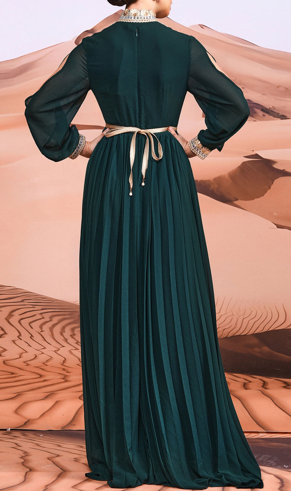 Croia Green V-Neck Long Sleeve Maxi Dress