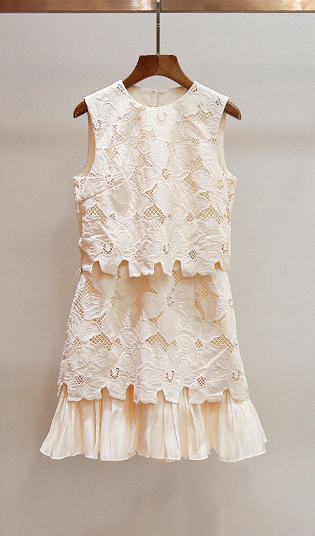 Johanna Floral Guipure Lace Mini Dress - Two-Piece Illusion & Pleated Ruffle