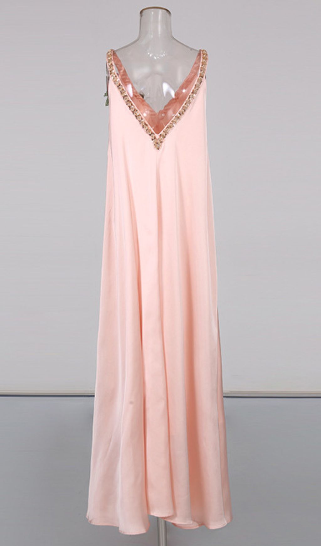 Inge Elegant Pink Floral Maxi Dress | Strappy V-Neck & Chain Trim Gown