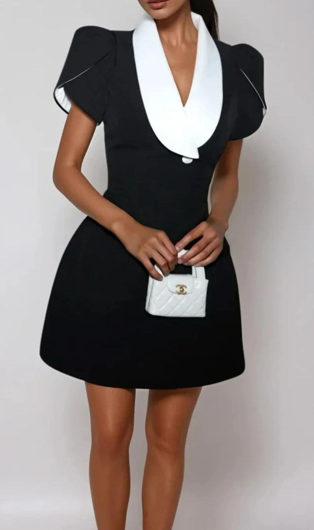 Vrythia Chic Contrast Collar Satin Mini Dress - Elegant Cap Sleeve