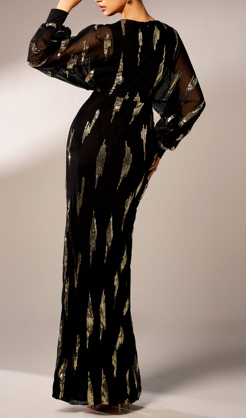 Briallen V-Neck Long Sleeve Maxi Dress