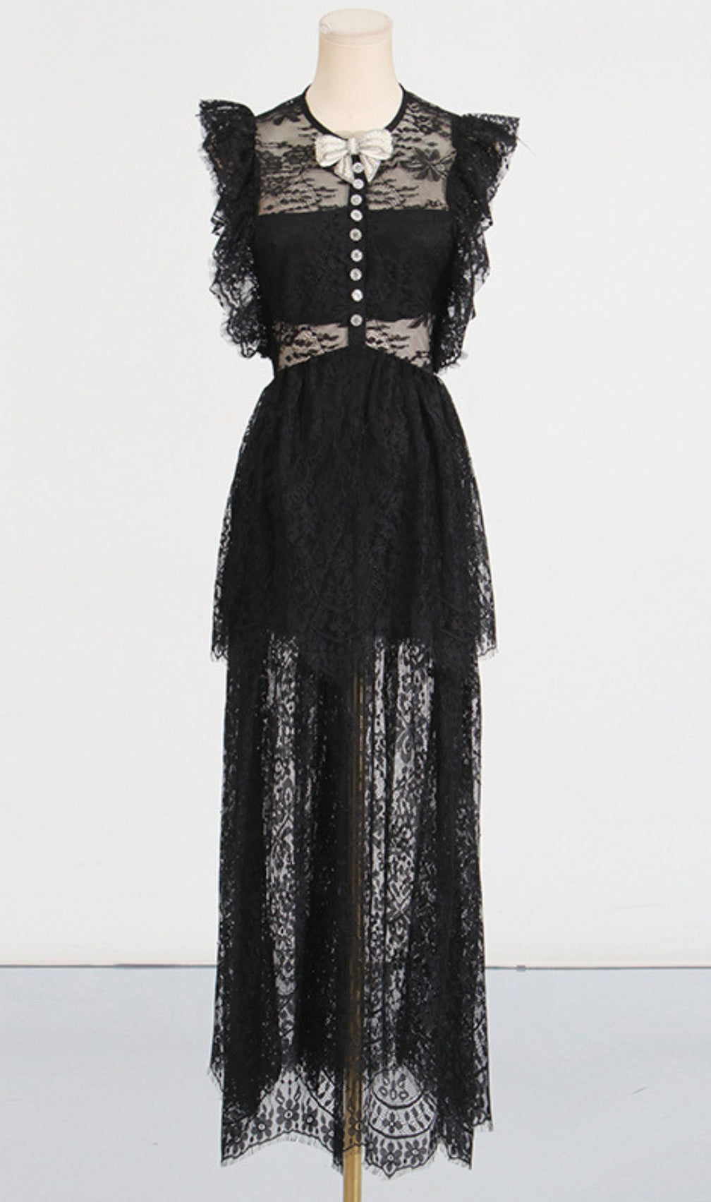 Tiered Lace Maxi Dress