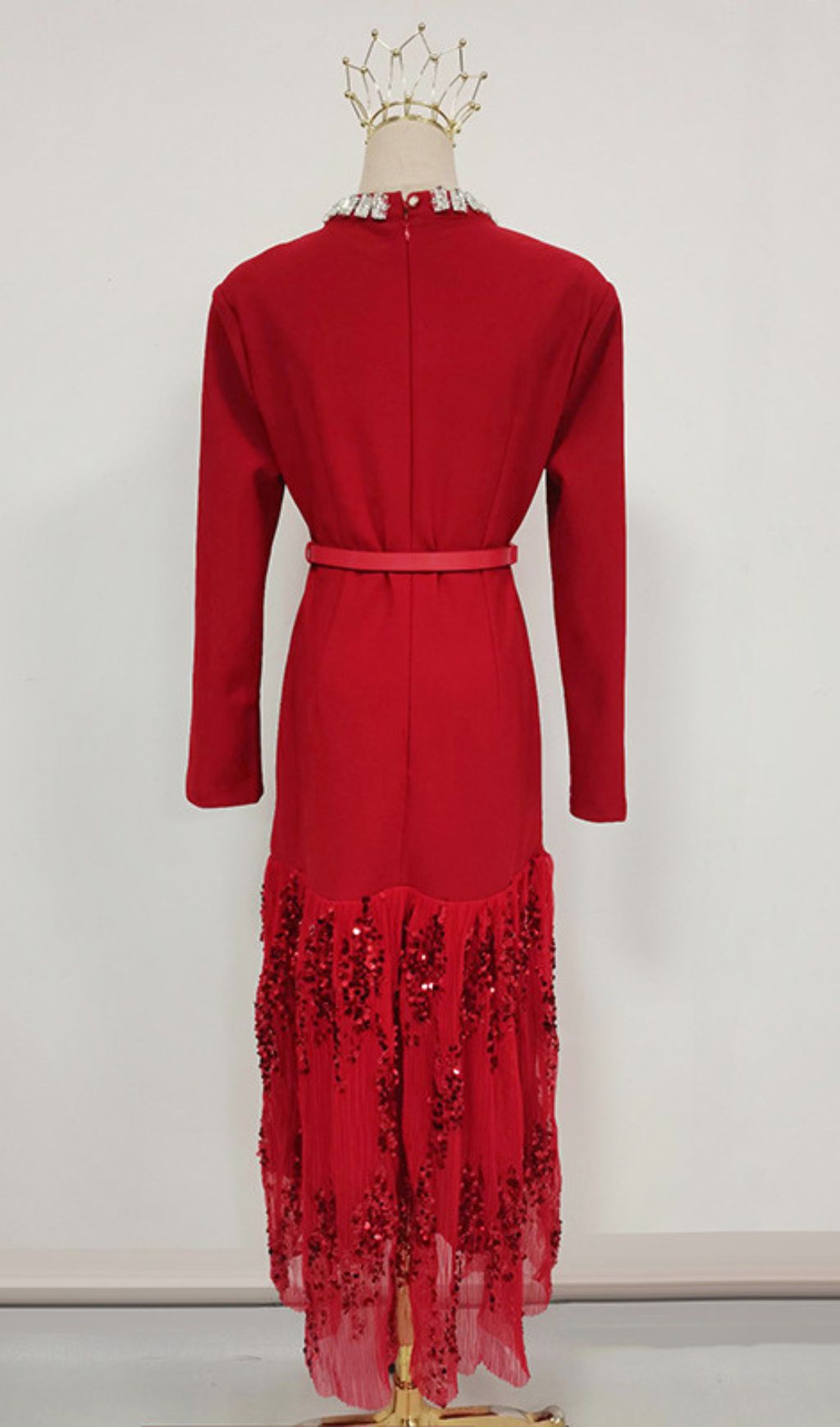 Ioana Glamorous Red Sequin Long Sleeve Maxi Dress - Elegant Square Neck Evening Gown