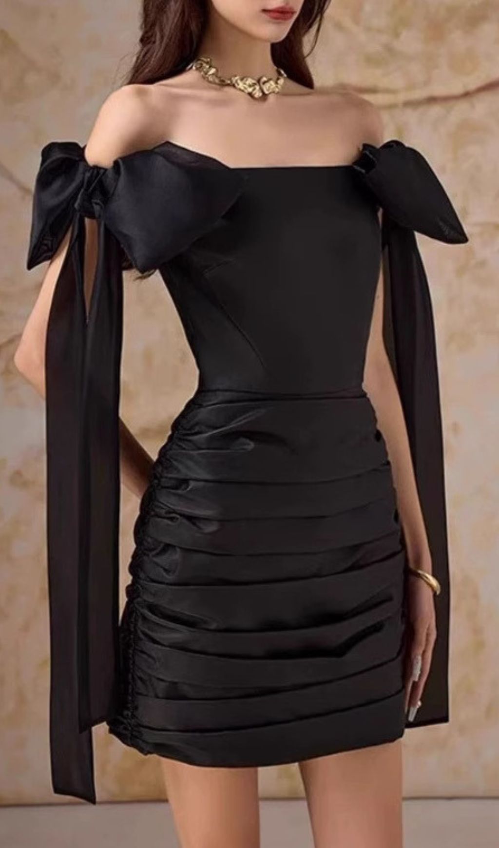 Floriza Black Bow Ruched Mini Dress