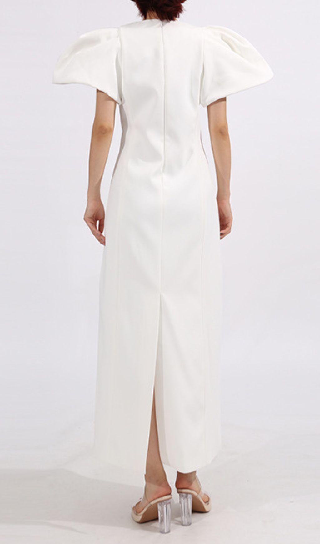 Eadoin White Flower Puff Sleeve Maxi Dress
