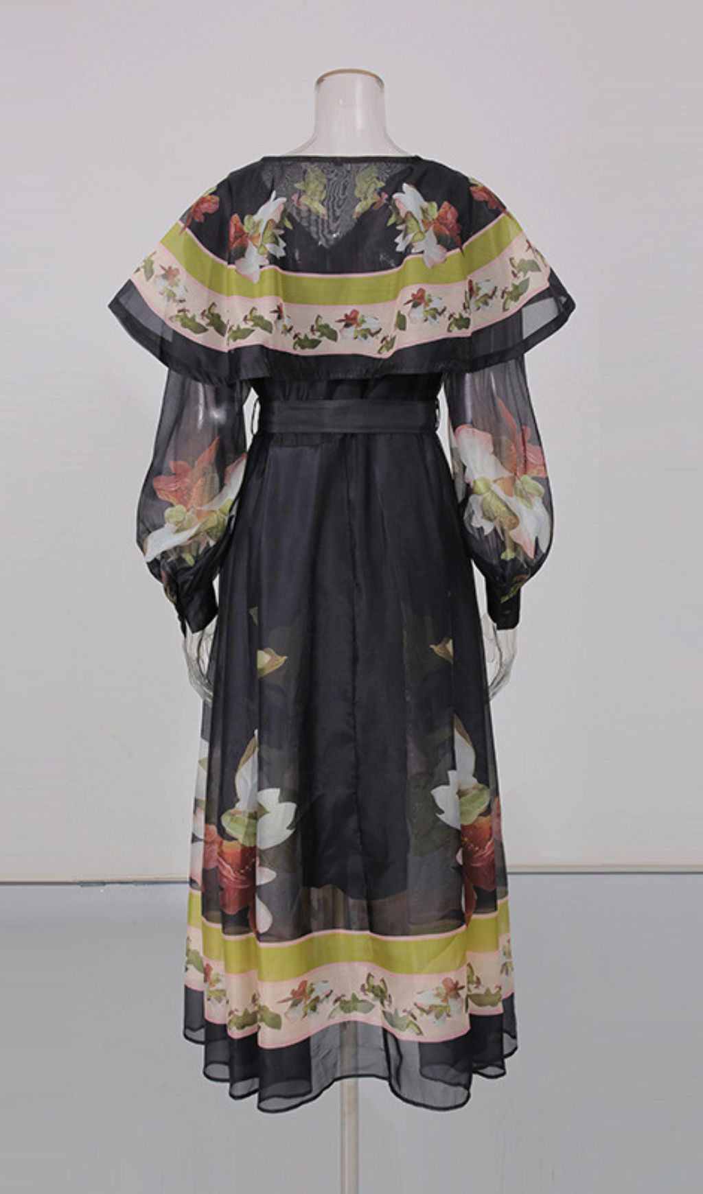 Ivi Black Printed Long Sleeve Midi Dress