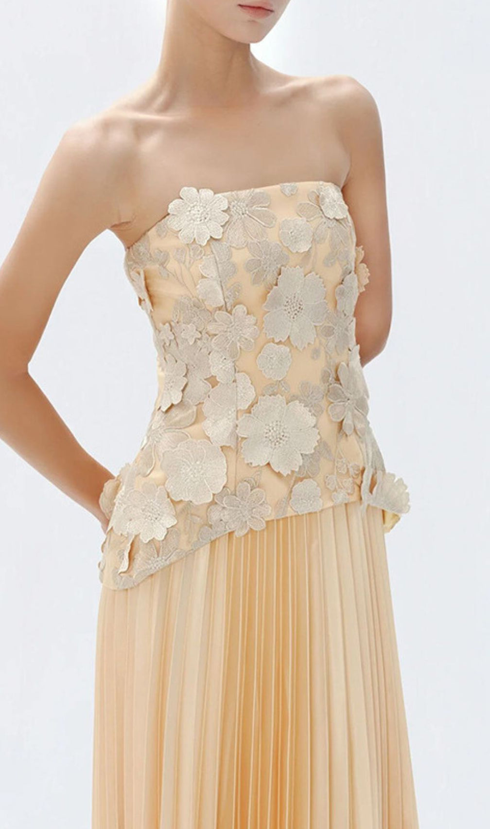 Julieta Elegant 3D Floral Peplum Top & Pleated Maxi Skirt Set