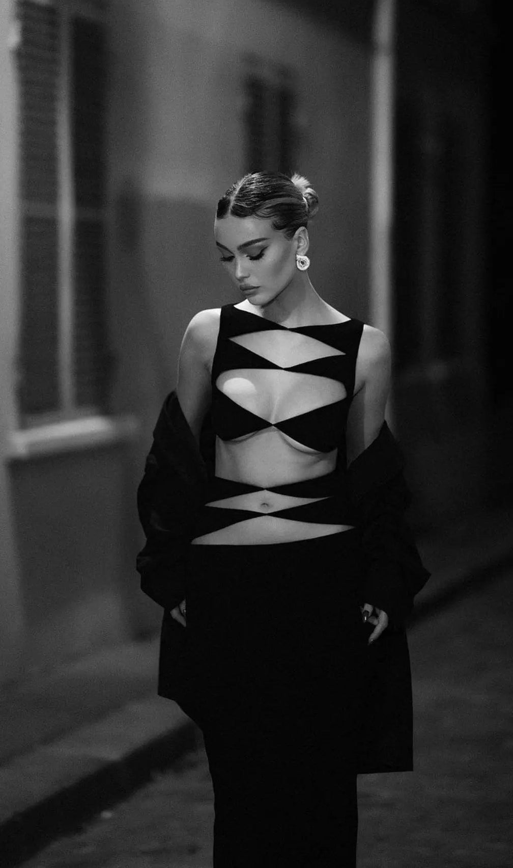 Cutout Two Pieces Suit In Black