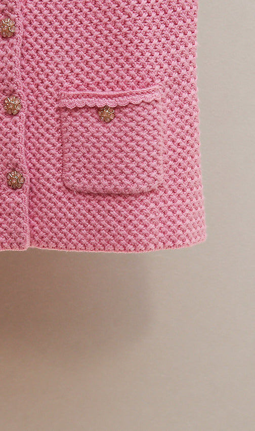 Chic Pink Knit Vest for Women | Elegant Scalloped Neckline & Gold Button Details