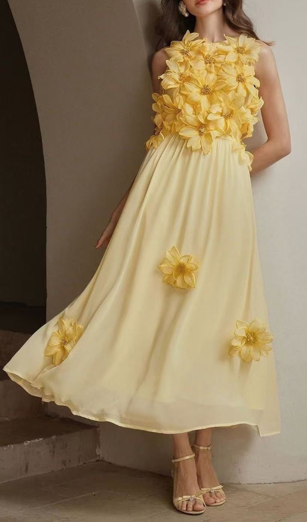 Garo 3D Flower Embellished Midi Dress