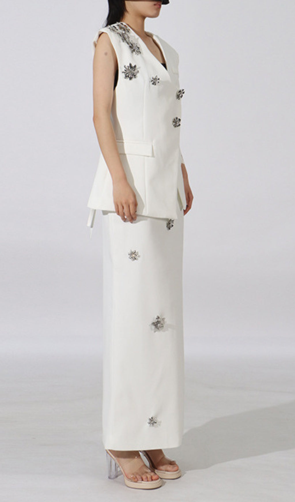 Elsbeth Flower Embellished Skirt Set