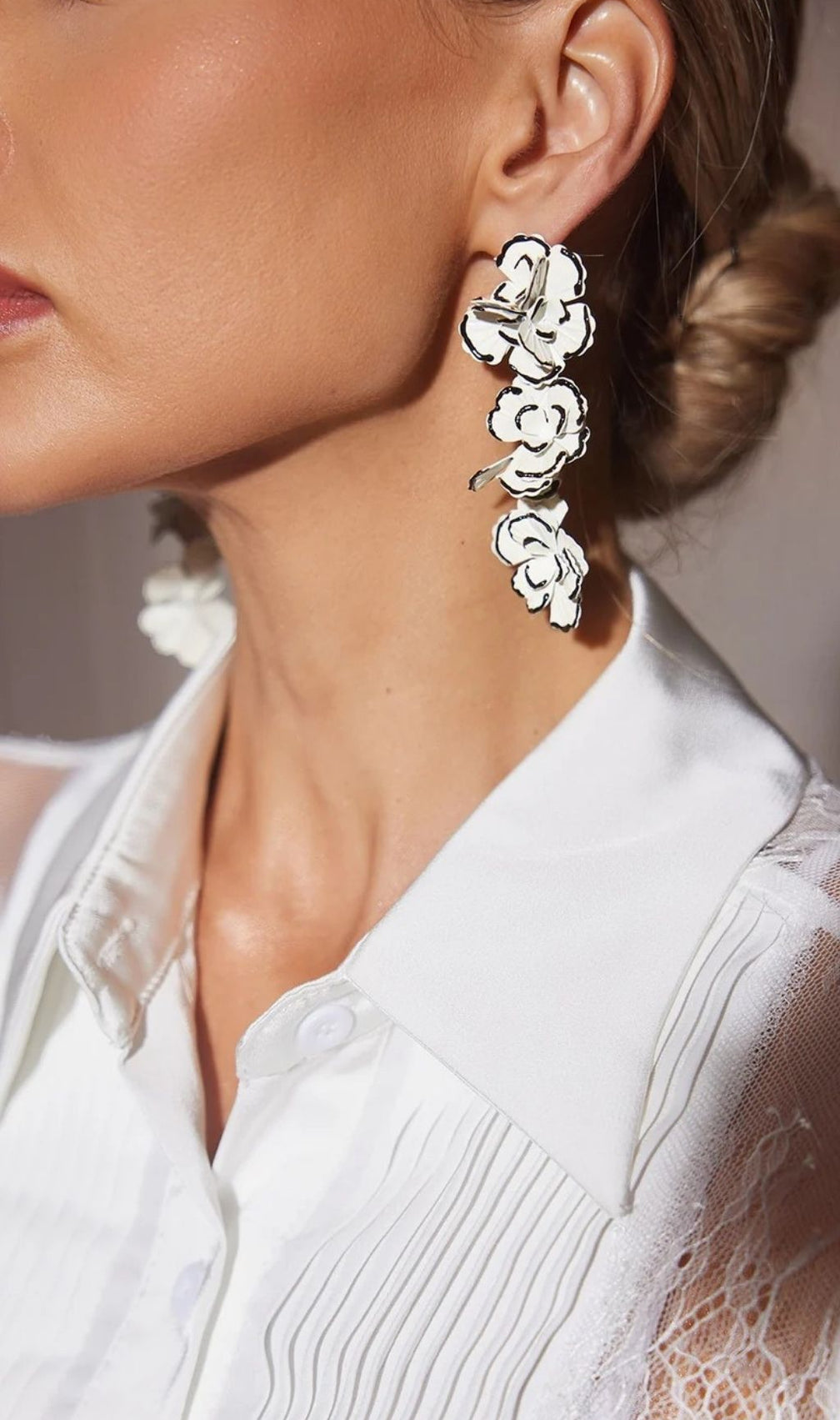 Ailill Black & White Flower Dangle Earrings - Elegant Floral Statement Drops
