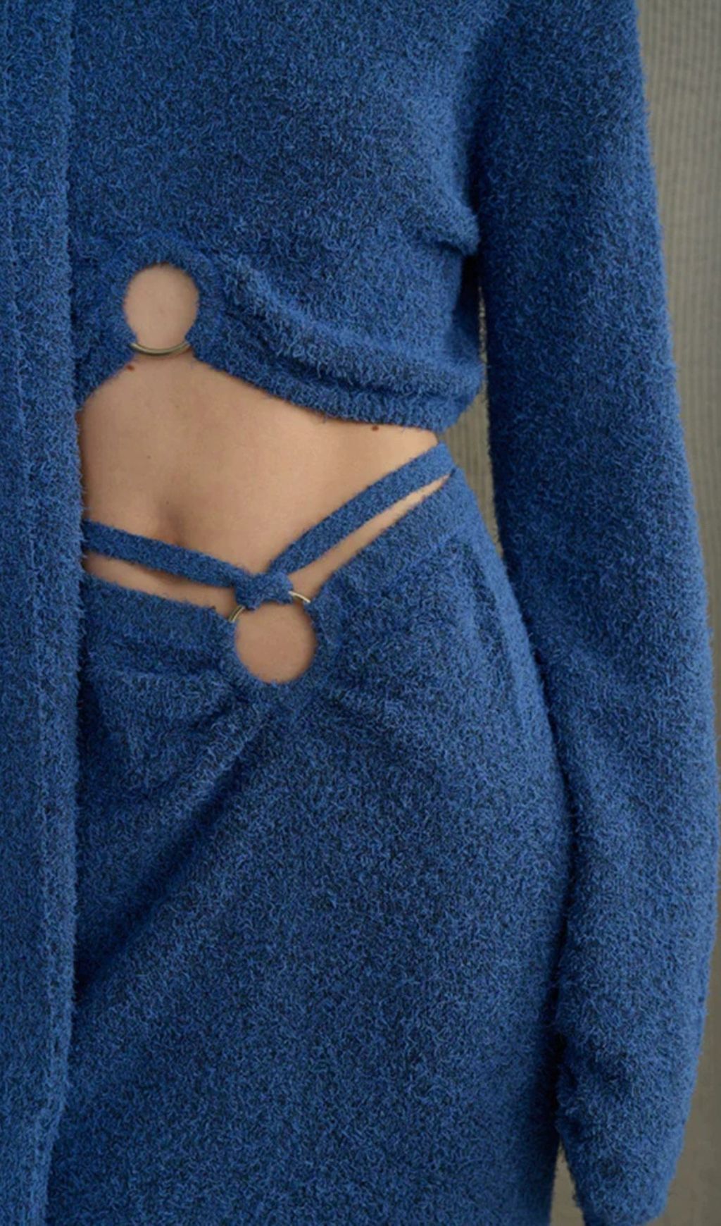 Hoshiko Chic Blue Knit 3-Piece Set: Crop Top, Slit Midi Skirt & Scarf