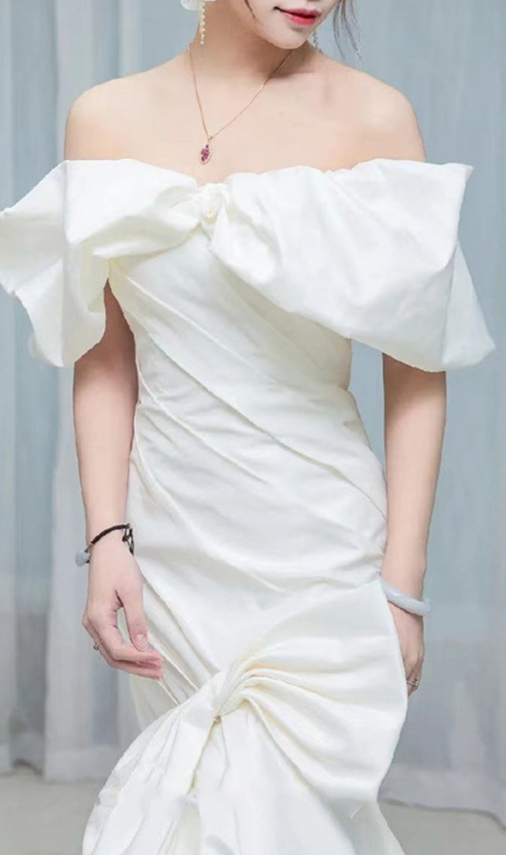 Aviatrix White Bow Wedding Dress