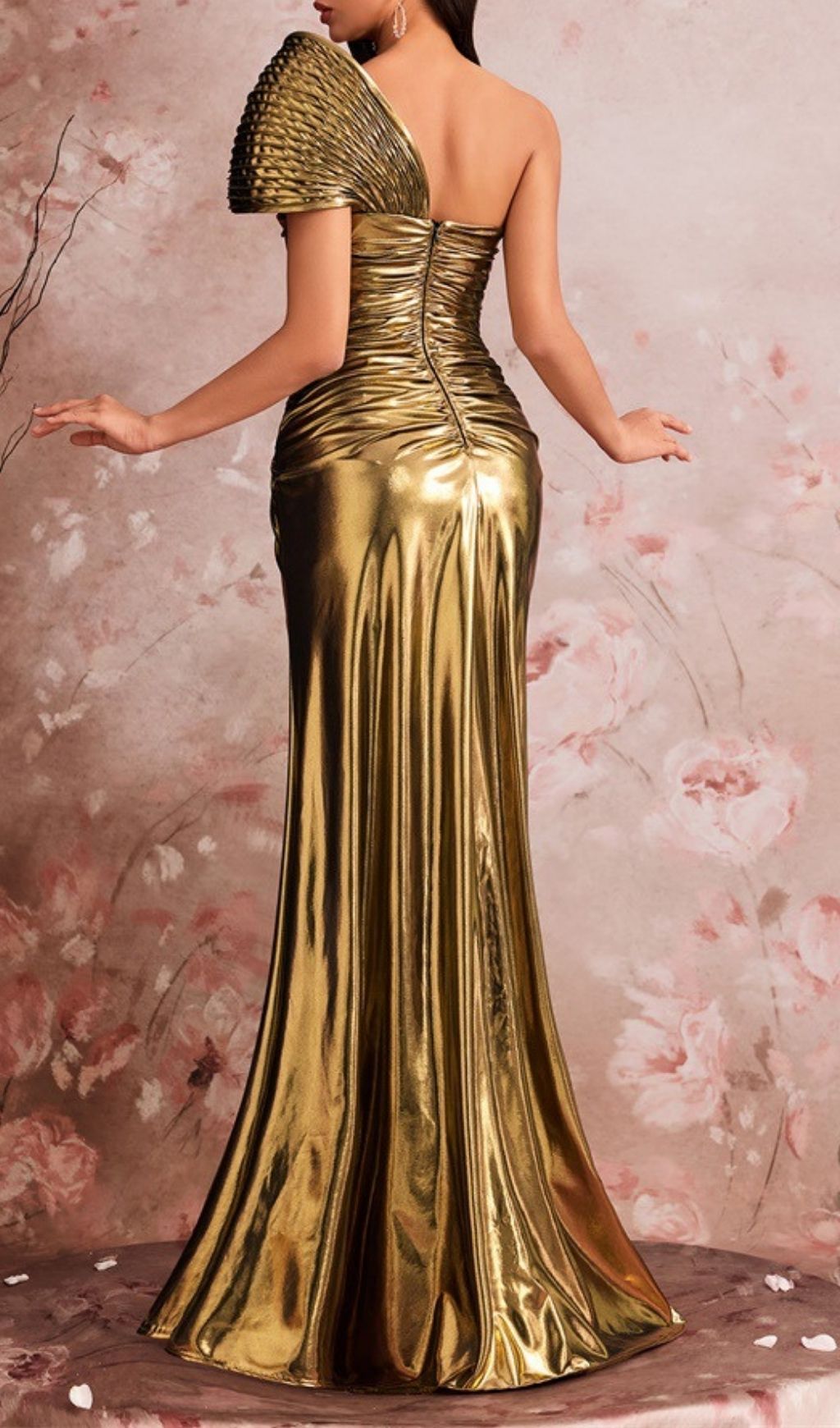 Ceinwen Liquid Gold One-Shoulder Ruched Metallic Maxi Dress