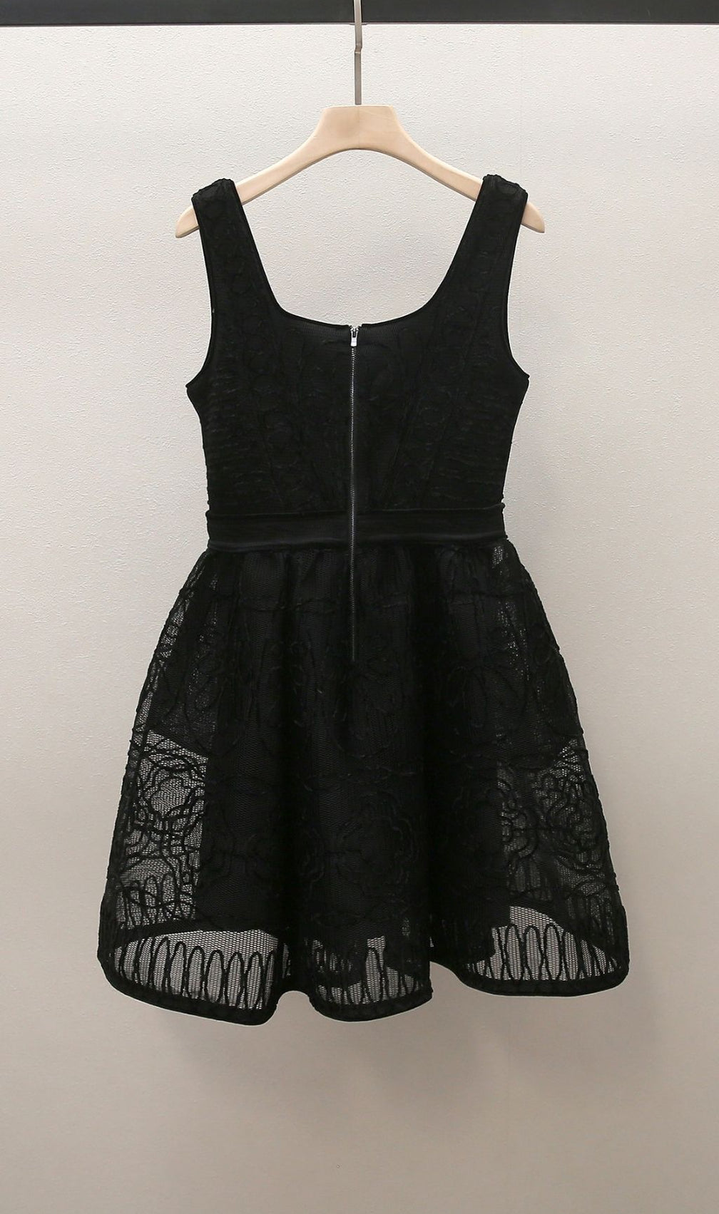 Chic Floral Embroidered Black Lace Skater Dress with Pockets - Square Neck Design