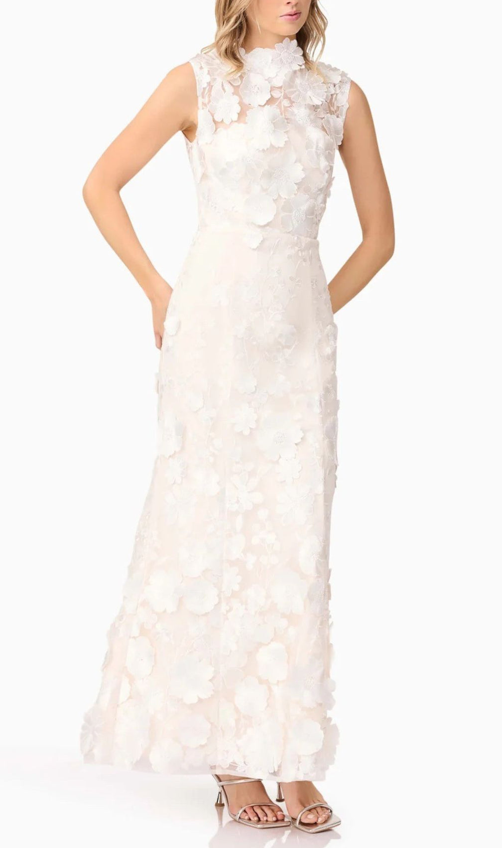 Enora White Flower Embroidery Maxi Dress