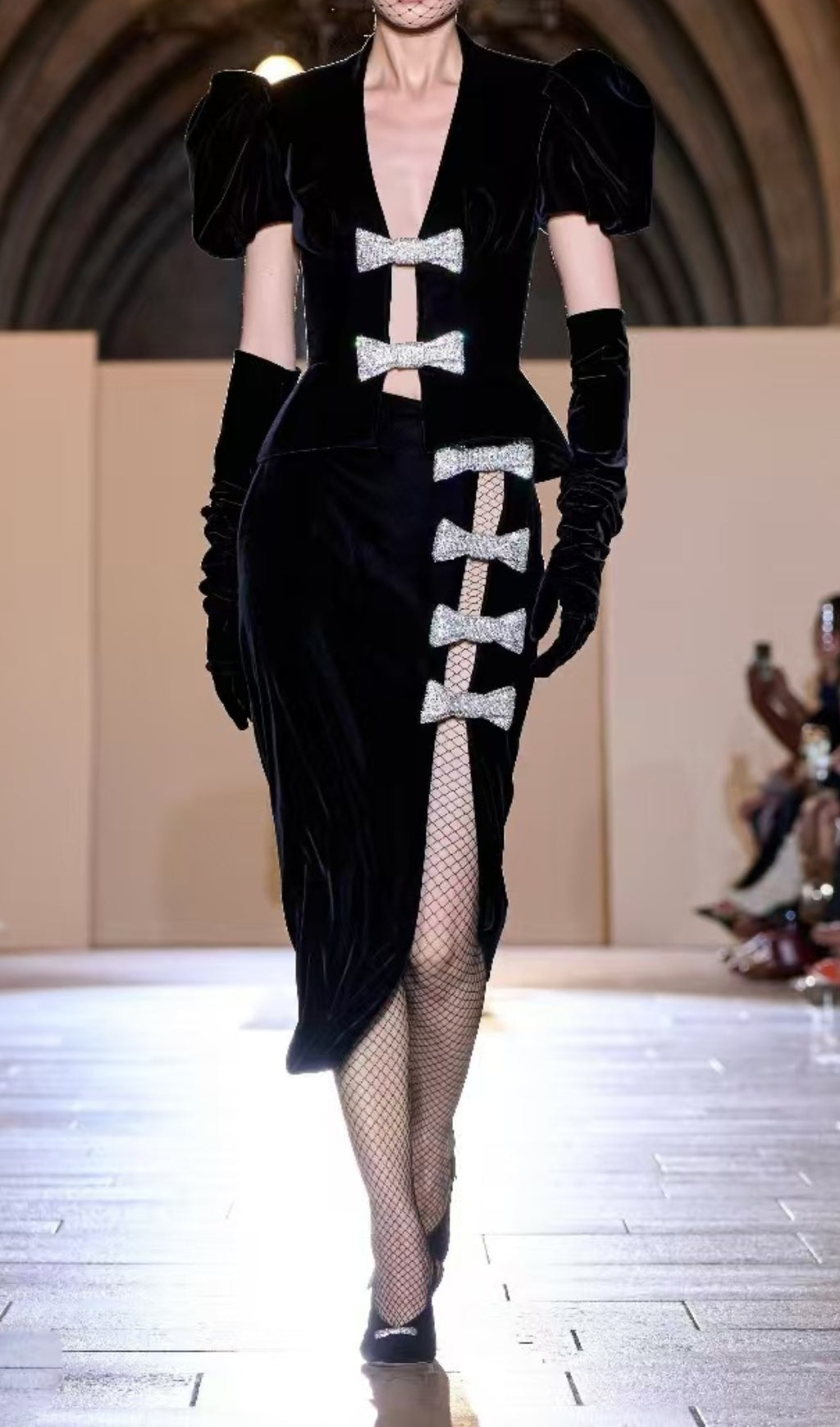 Black Short Sleeve Crystal Bow Midi Two Piece Velvet Dress