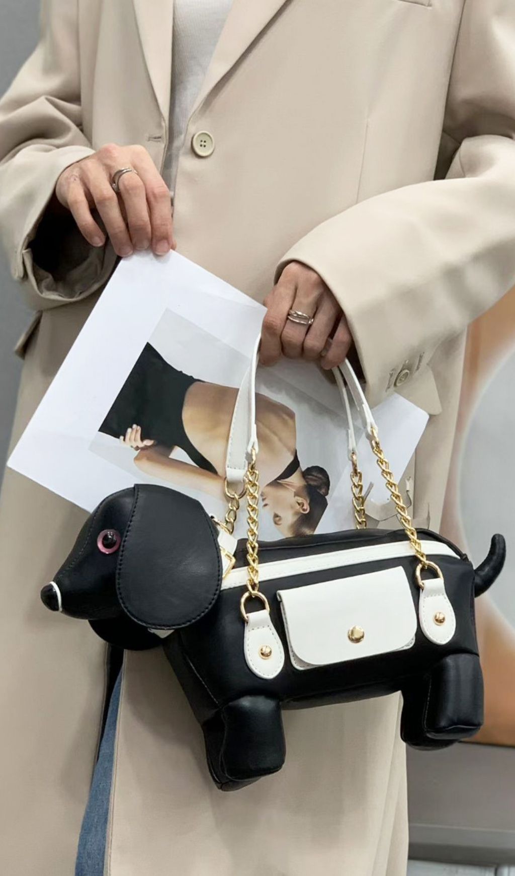 Khari Chic Dachshund Dog Handbag - Black & White Statement Bag