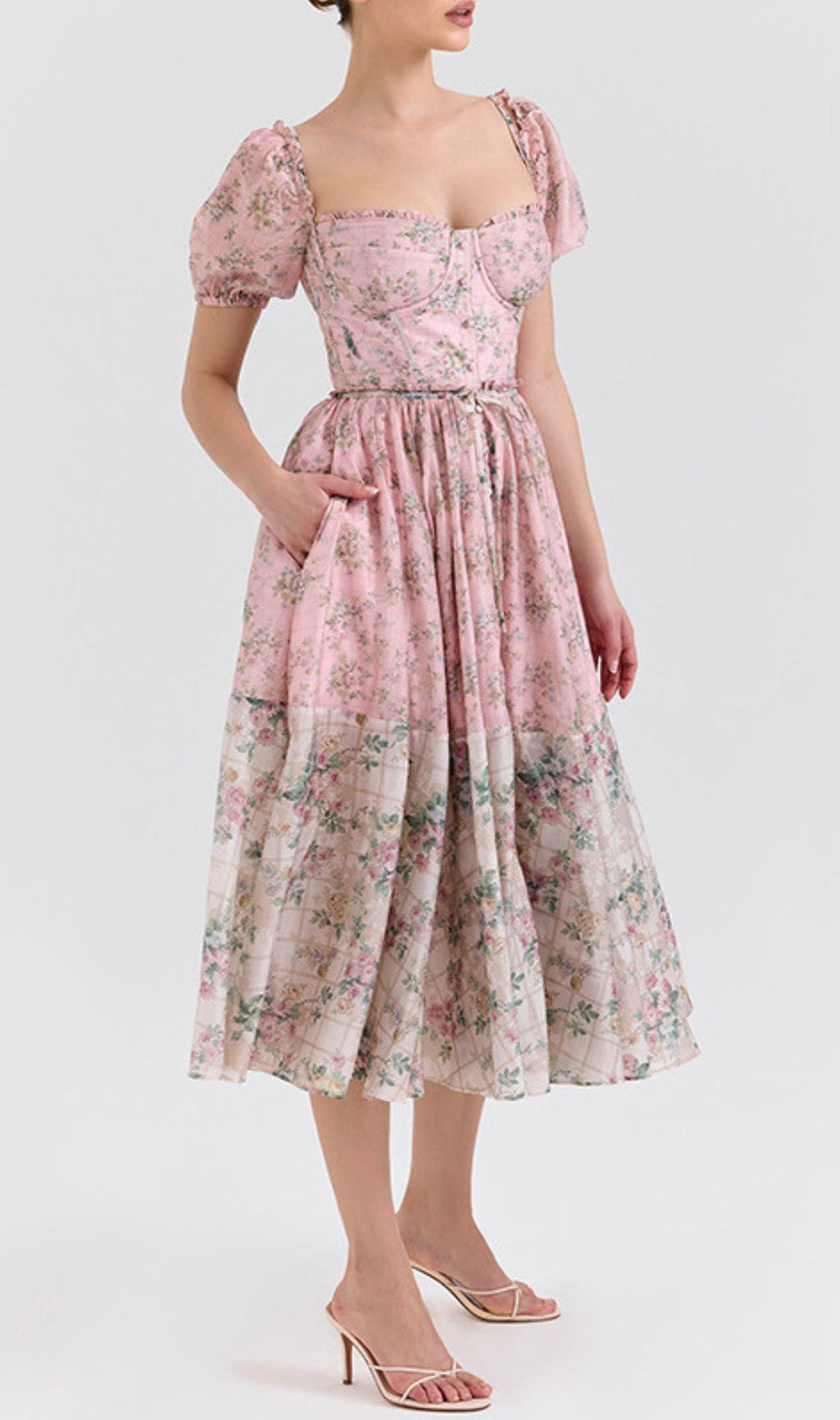 Emke Floral Midi Dress