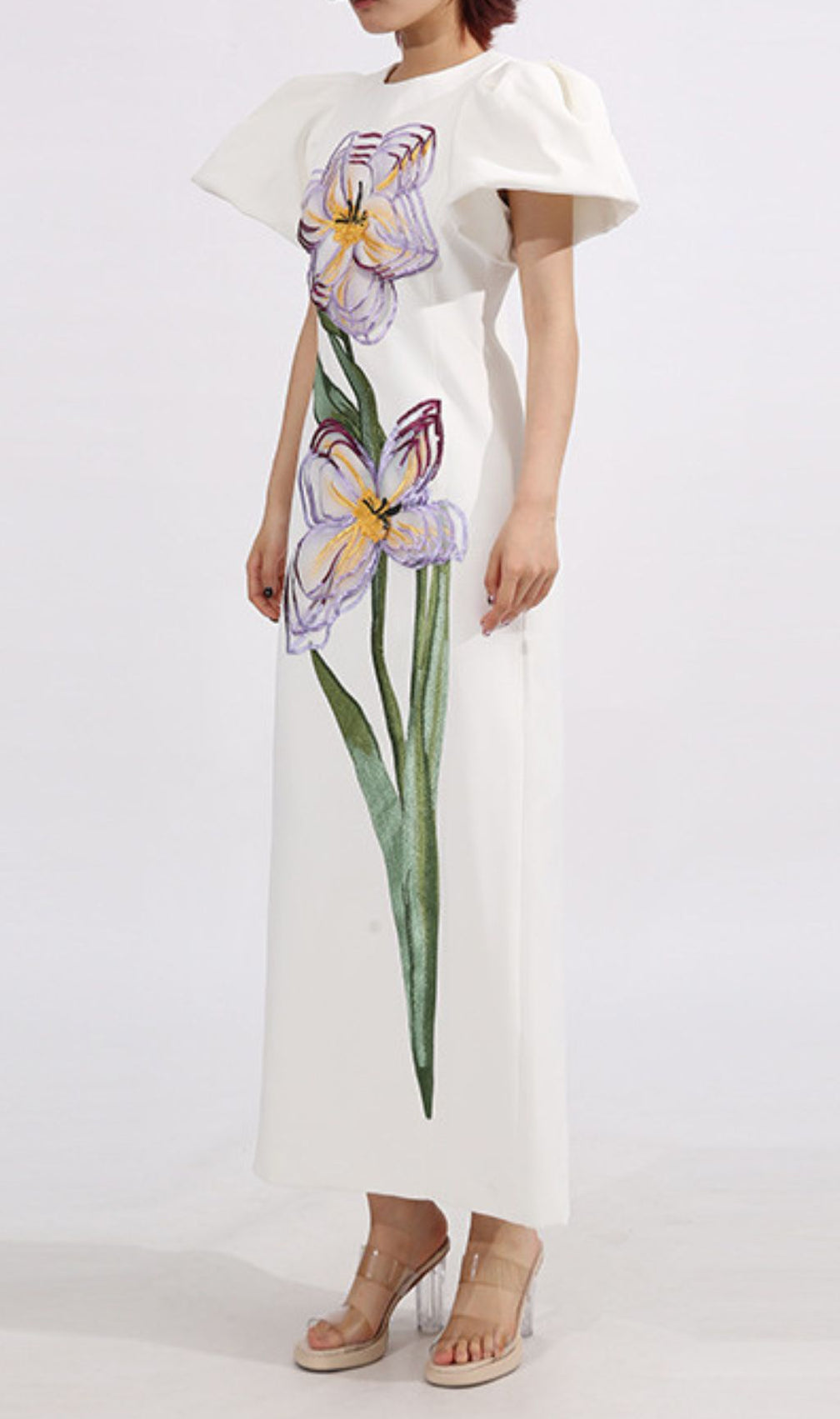 Eadoin White Flower Puff Sleeve Maxi Dress