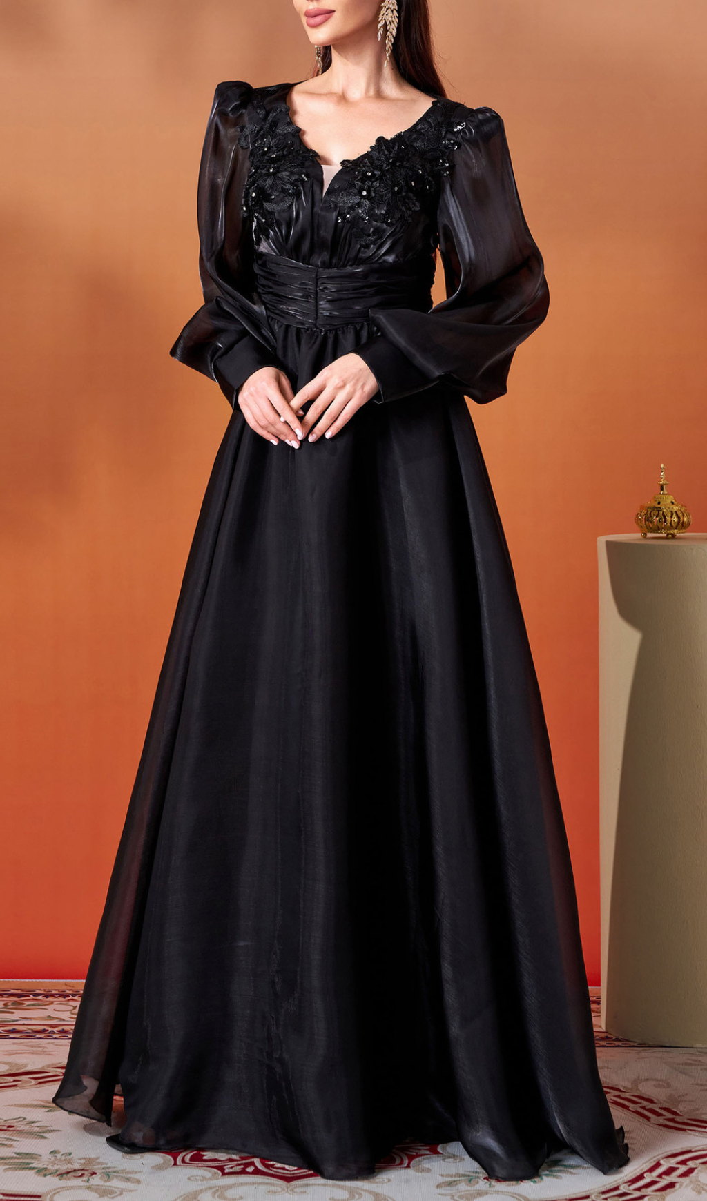 Gelilah Black Long Sleeve Maxi Dress