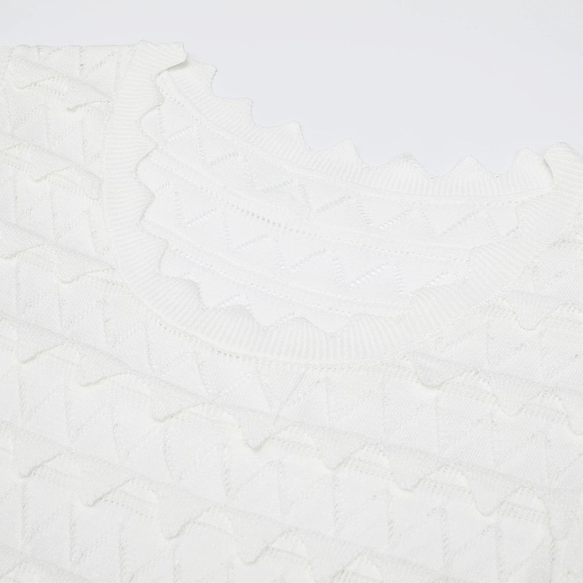 Kirima White Short Sleeve Knit Midi Dress