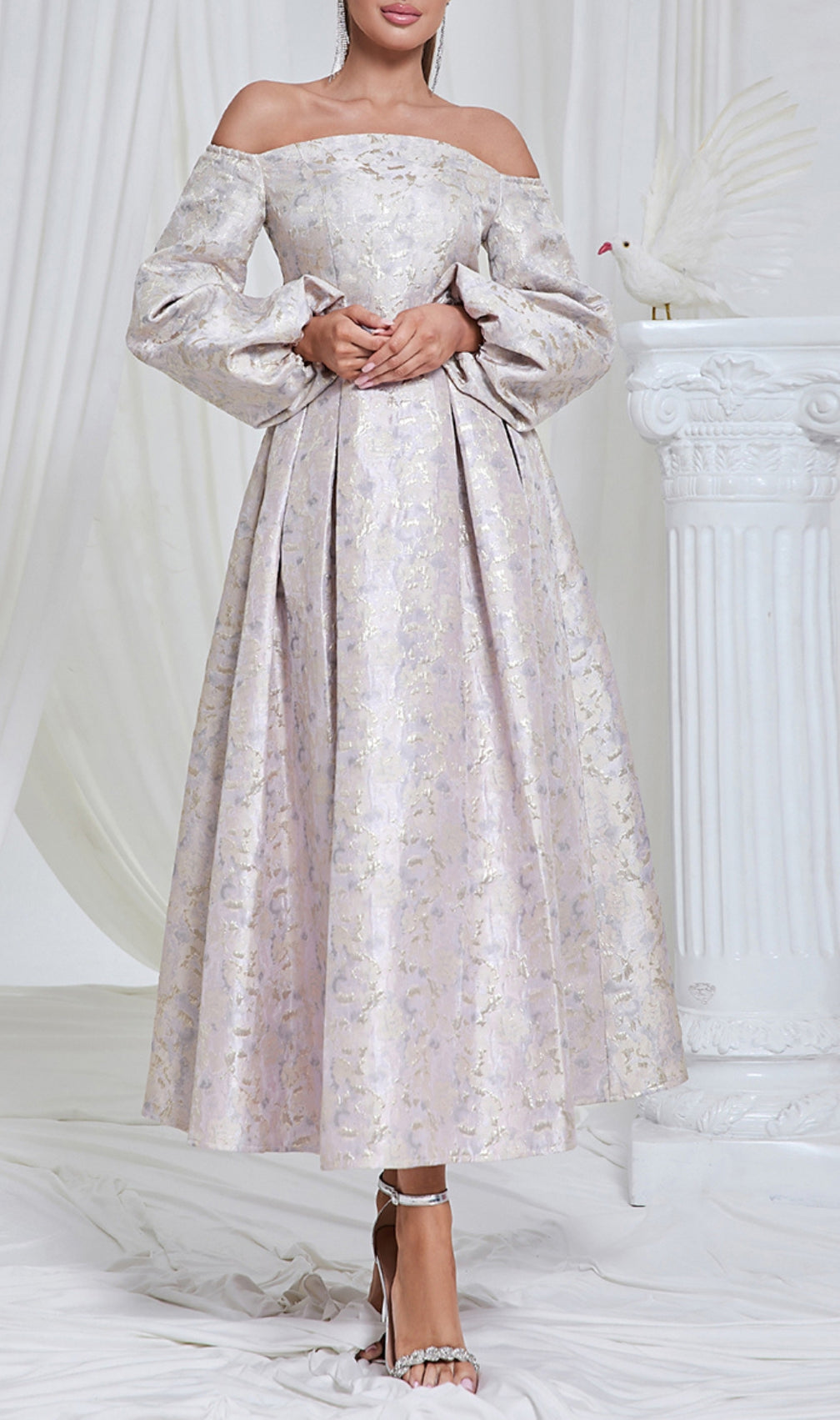 Bell Puff Sleeve Jacquard Maxi Dress