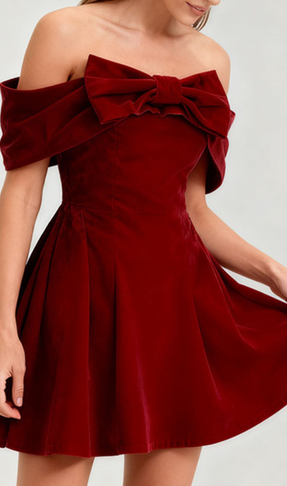 Isthia Luxe Velvet Off-Shoulder Mini Dress with Statement Bow