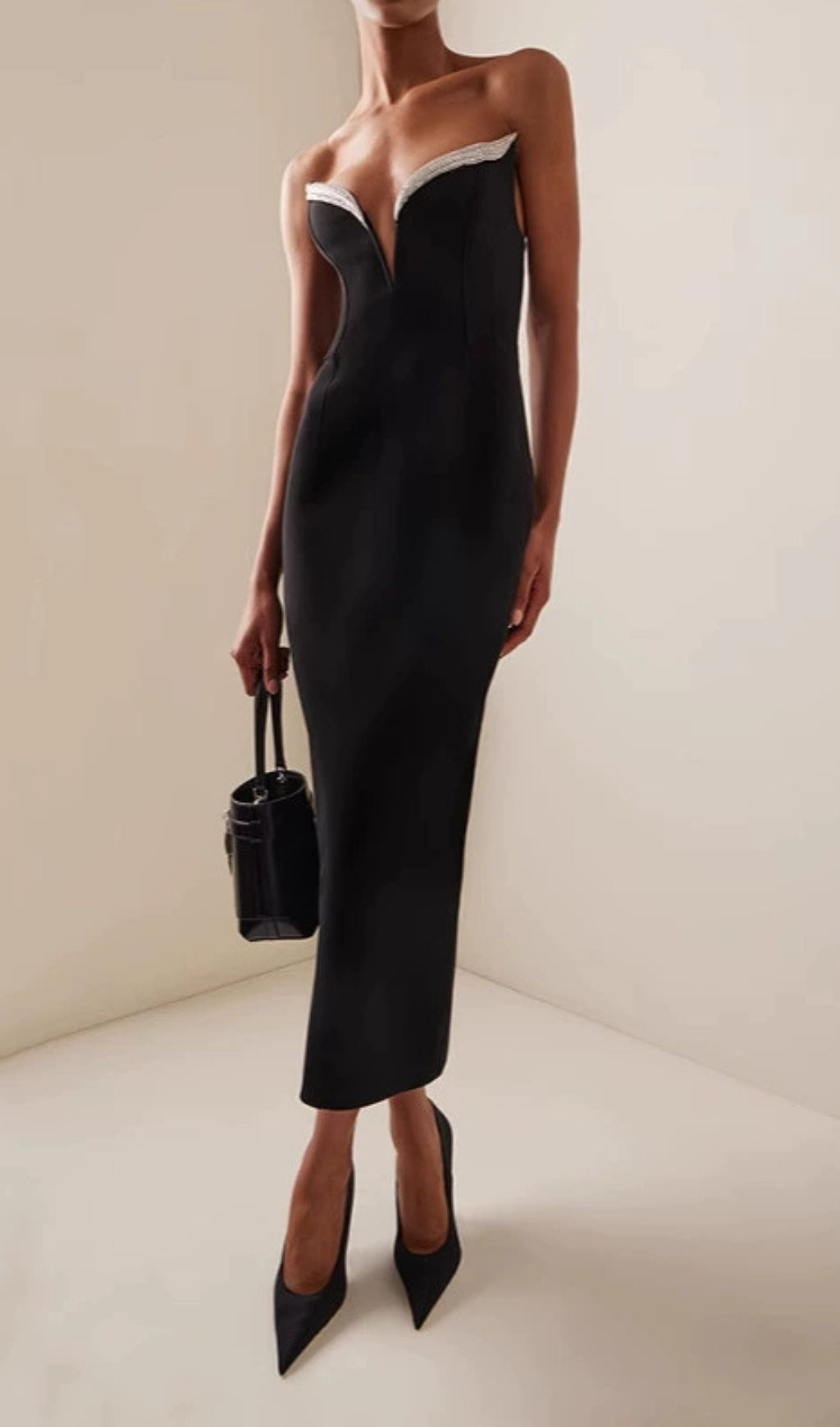 Emmy Black Diamond V-Neck Bandage Maxi Dress