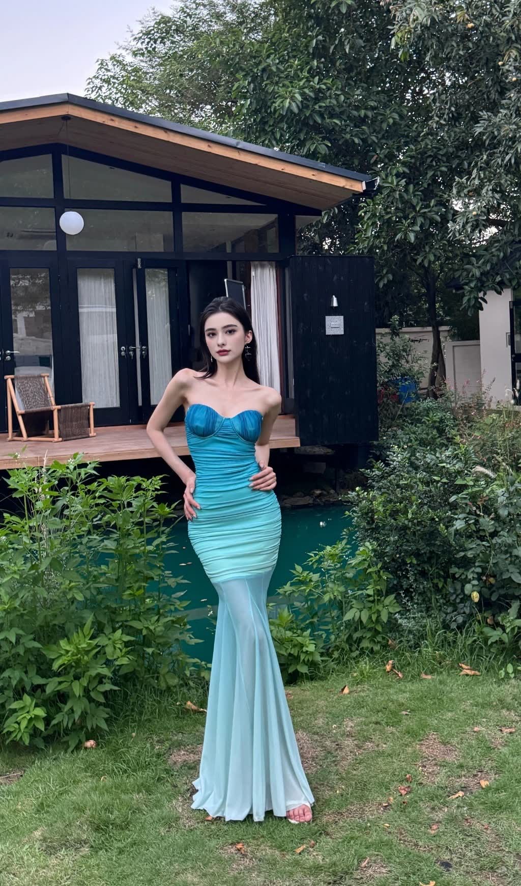 Gradient Mesh Splicing Bodycon Strapless Maxi Dress In Blue