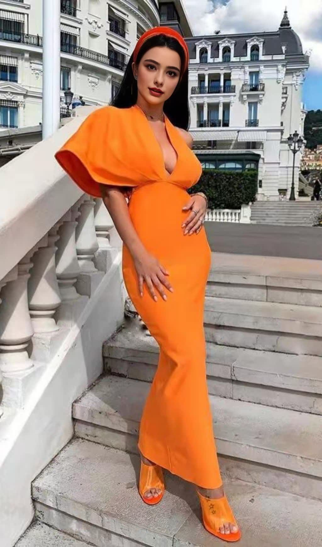 Neon Orange Plunging Neck Batwing Sleeve Backless Bodycon Bandage Dress