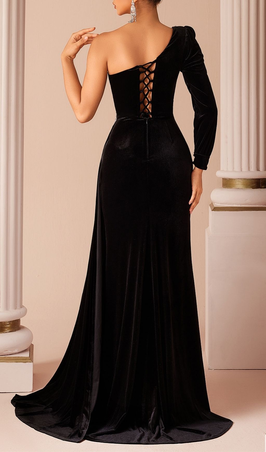 Kenley Dazzling Black Velvet One-Shoulder Rhinestone Slit Maxi Gown