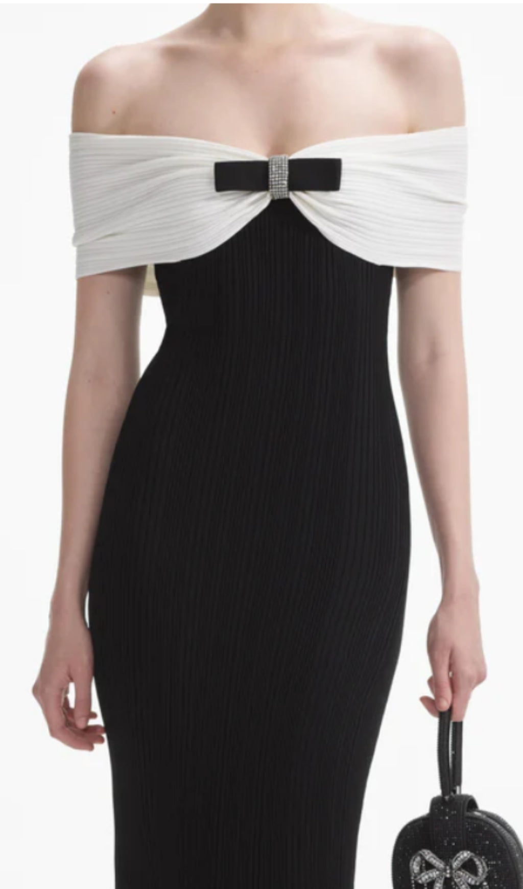 Brial Black Ribbed Fluted Midi Dress