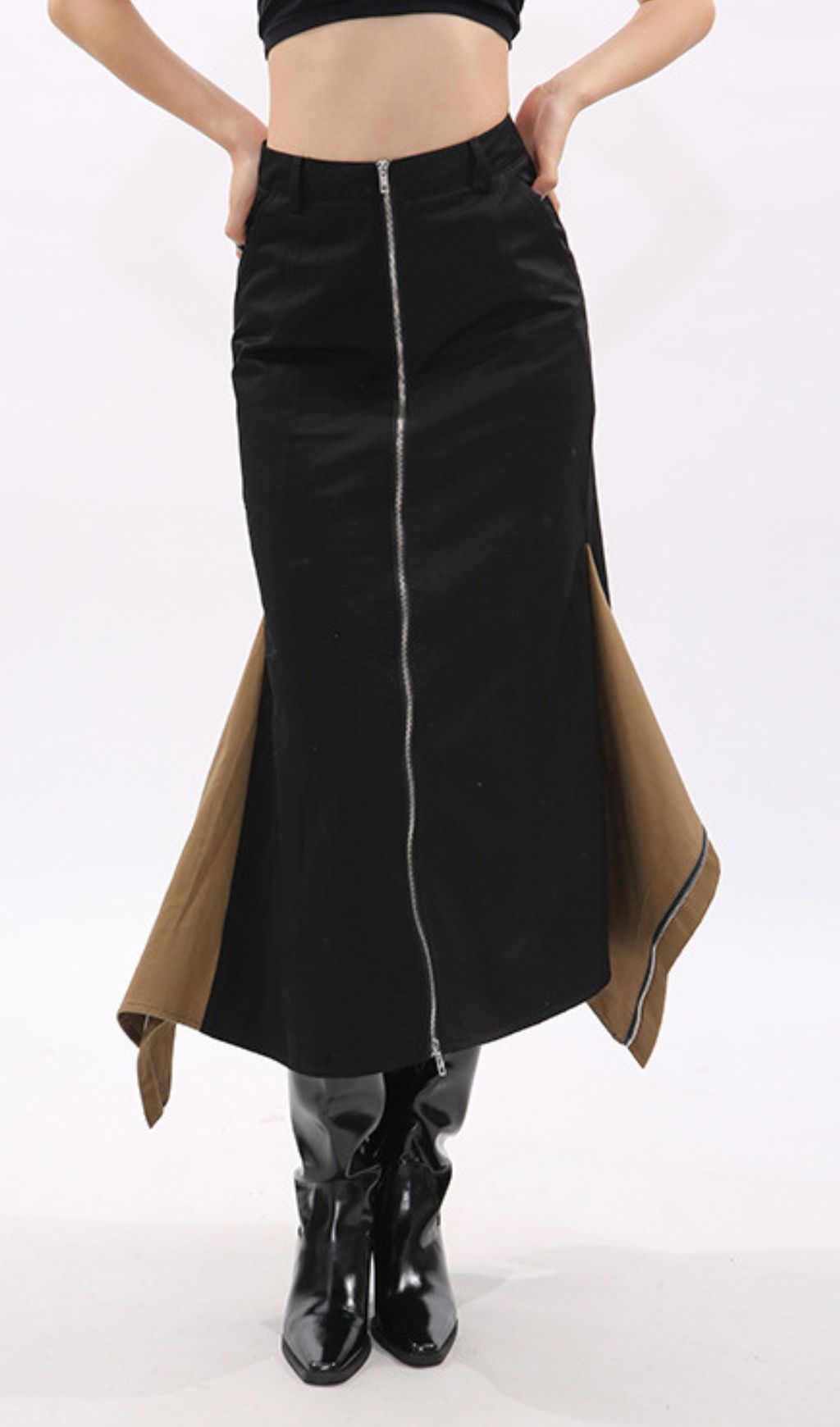 Idonia Two-Tone Zipper-Front Midi Skirt - Modern Black Chic