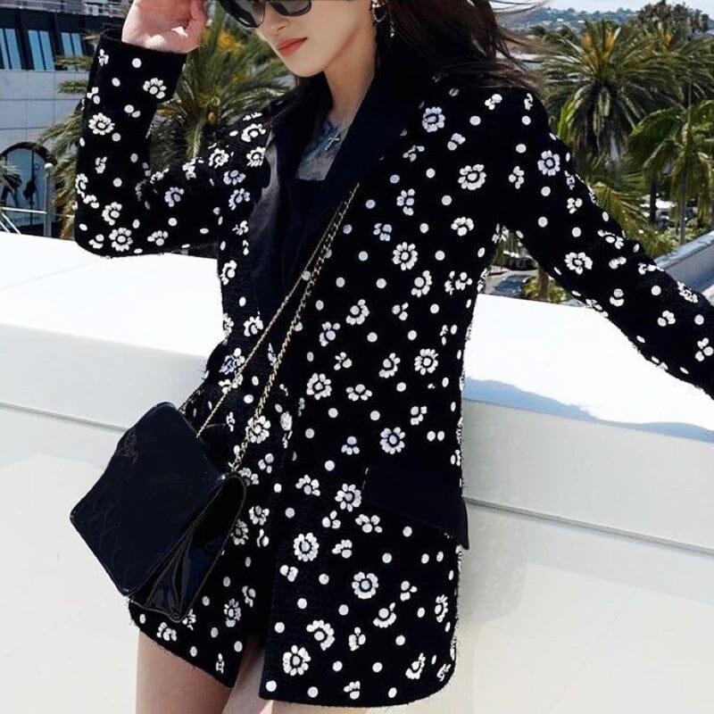 BLACK 3D BEAD FLORAL JACKET